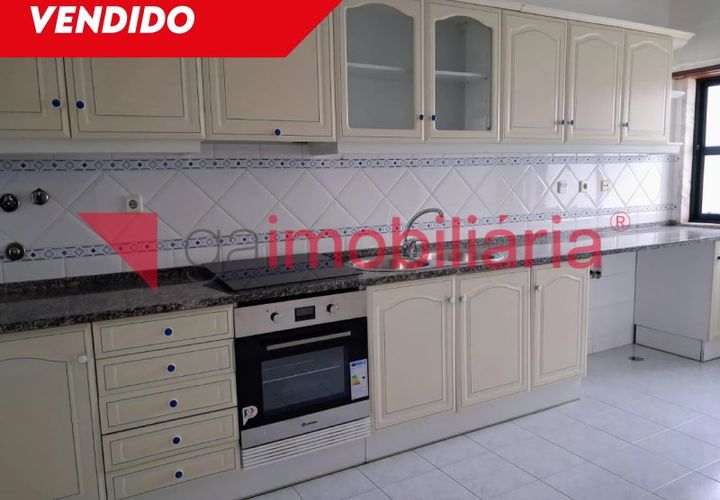 Lejlighed i Alenquer, Lisbon, Alenquer - € 235.000 | Ref: 206001001 - foto 1