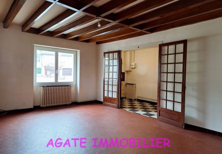 Villa i Villandraut, Gironde, Villandraut - € 156.000 | Ref: U_9809 - foto 1