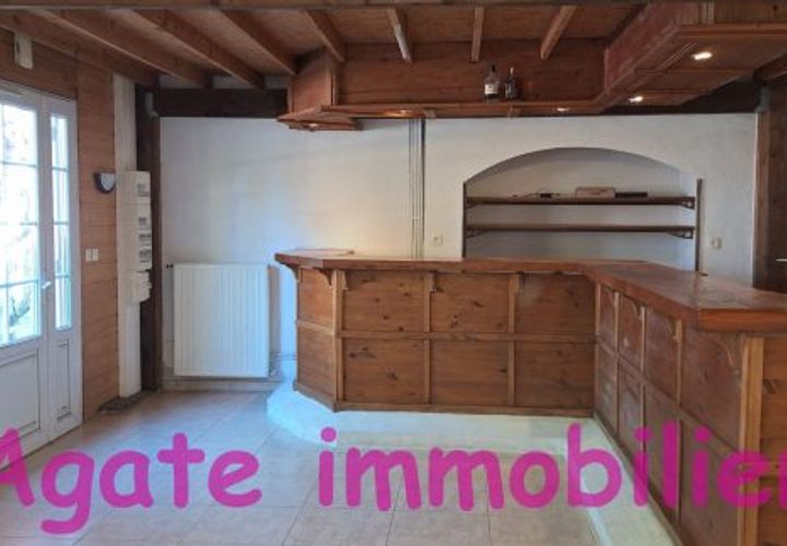 Villa a Saint-Symphorien, Gironde, Saint-Symphorien - € 159.000 | Ref: U_9798 - foto 1