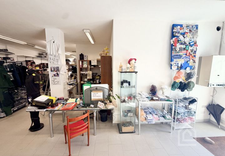 Propriedade comercial em Chivasso, Turin, Chivasso - € 198.000 | Ref: 198000 Chivasso - foto 1