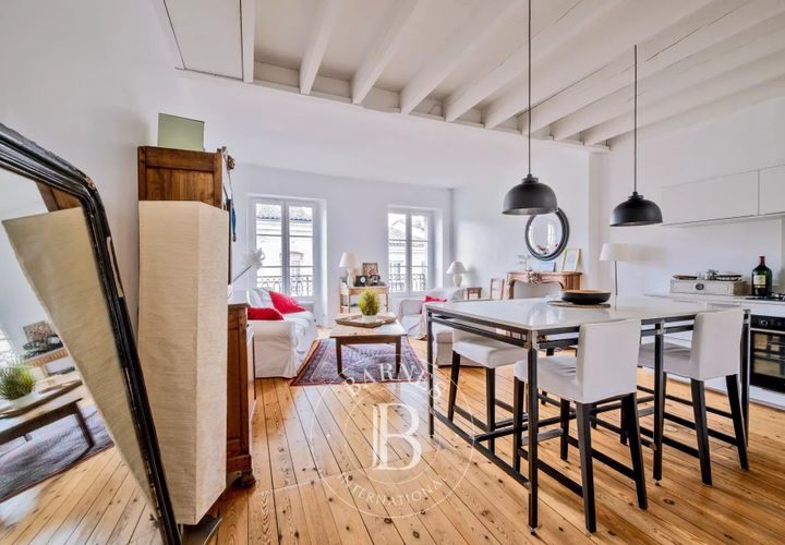 Appartement in Bordeaux, Gironde, Bordeaux - € 618.200 | Ref: A3084 - foto 1