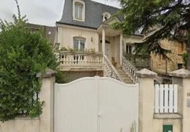 Villa i Gagny, Seine-Saint-Denis, Gagny - € 580.000 | Ref: 86429759 - foto 1