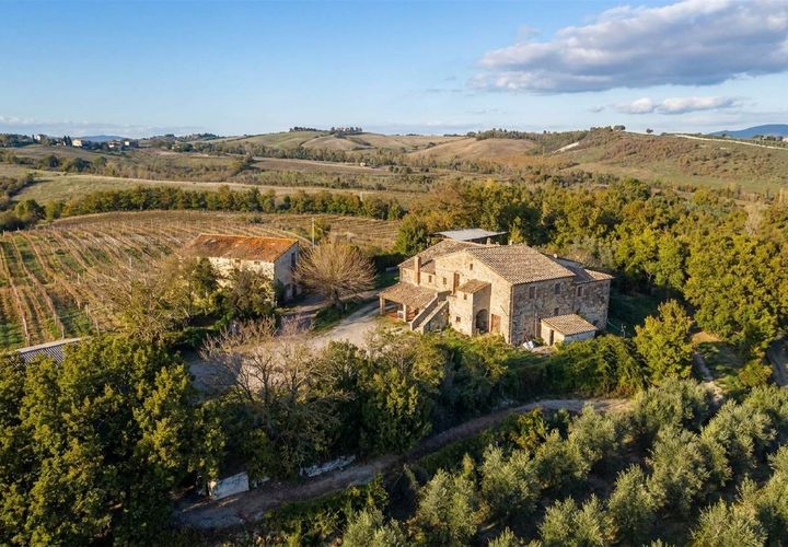 Farm hus i Allerona, Terni, Allerona - € 1.200.000 | Ref: a1190ta11361 - foto 1