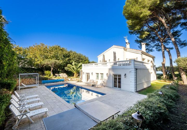 Villa i Antibes, Alpes-Maritimes, Antibes - € 4.950.000 | Ref: HH-15987896 - foto 1