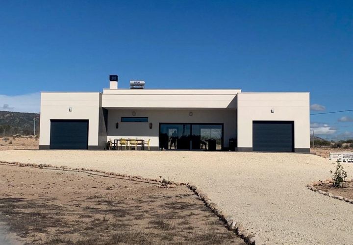 Villa i Pinoso, Alicante, Pinoso - € 436.000 | Ref: 748009 - foto 1