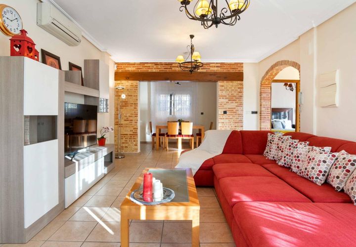 Villa a Orihuela Costa, Alicante, Orihuela Costa - € 350.000 | Ref: AG19138231 - foto 1