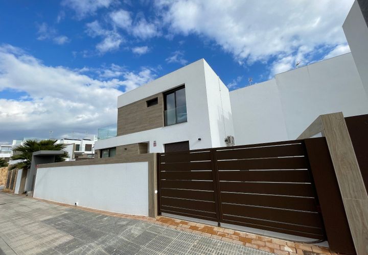 Villa a Benijofar, Alicante, Benijofar - € 440.000 | Ref: AG19142251 - foto 1