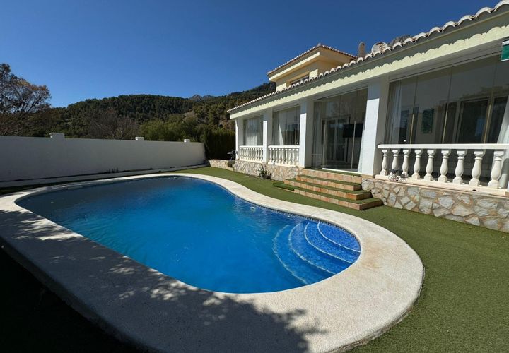Villa i Altea, Alicante, Altea - € 1.450.000 | Ref: AG19146317 - foto 1