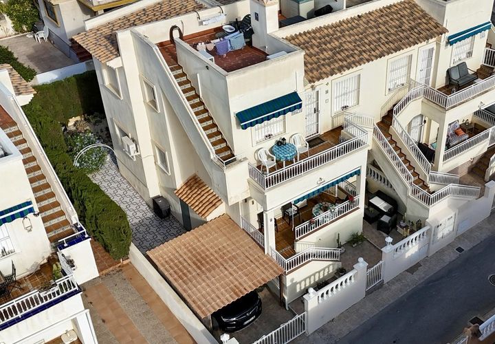 Leilighet i Playa Flamenca, Alicante, Playa Flamenca - € 199 999 | Ref: AG19MLSC5409911 - foto 1