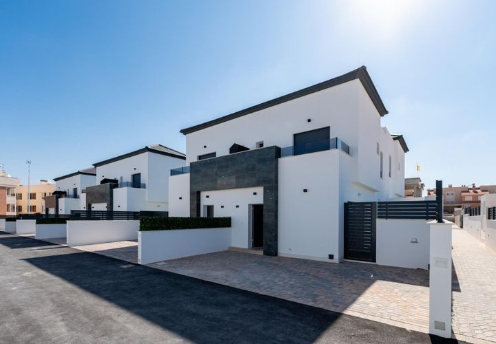 Byhus i Gran Alacant, Alicante, Gran Alacant - € 350.000 | Ref: SPS157979 - foto 1