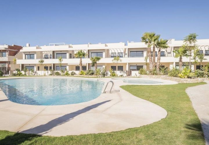 Bungalow i Torrevieja, Alicante, Torrevieja - € 380.000 | Ref: 747887 - foto 1