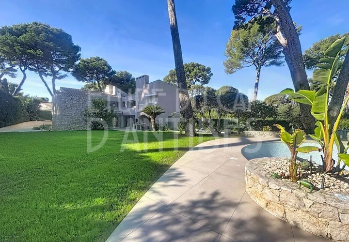 Villa i Antibes, Alpes-Maritimes, Antibes - € 5.900.000 | Ref: 86435184 - foto 1