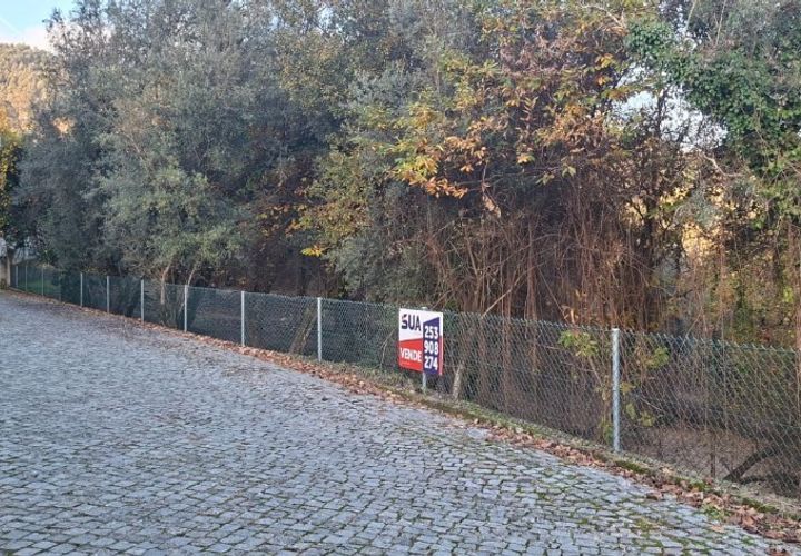 Helårsgrund i Amares, Braga, Amares - € 29.000 | Ref: 212097 - foto 1