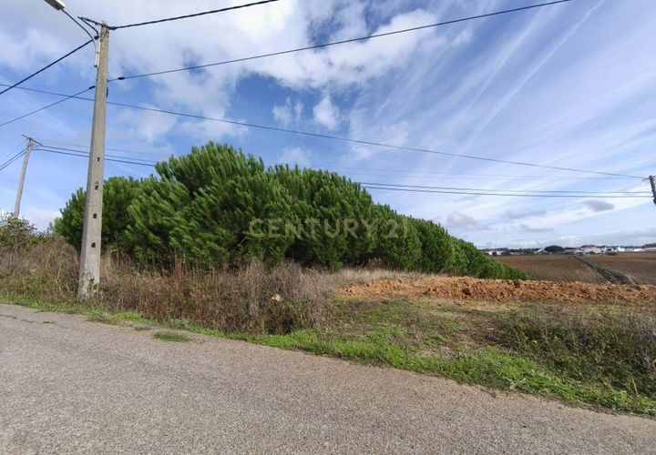 Helårsgrund i Lourinha, Lisbon, Lourinha - € 18.000 | Ref: C0364-05172 - foto 1