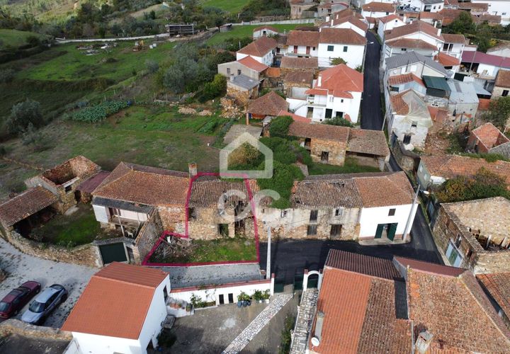 Byhus i Tabua, Coimbra, Tabua - € 19.500 | Ref: 385/M/00970 - foto 1