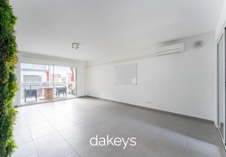 Leilighet i Marseille, Bouches-du-Rhone, Marseille - € 240 000 | Ref: 86442393 - foto 1