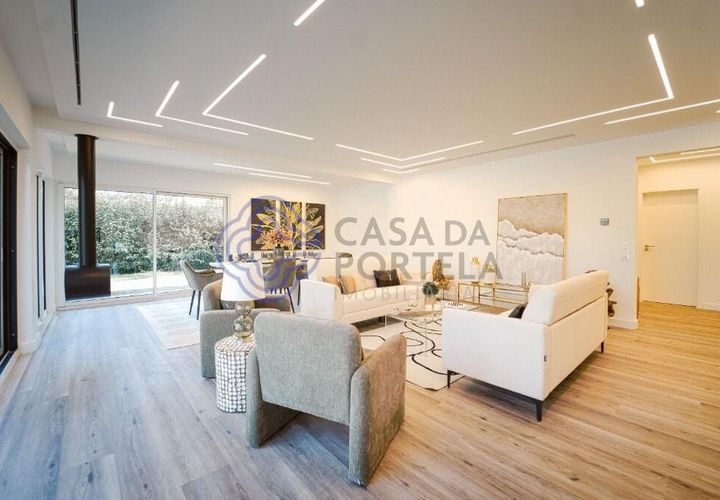 Byhus i Almada, Setubal, Almada - € 1.890.000 | Ref: 1116201 - foto 1