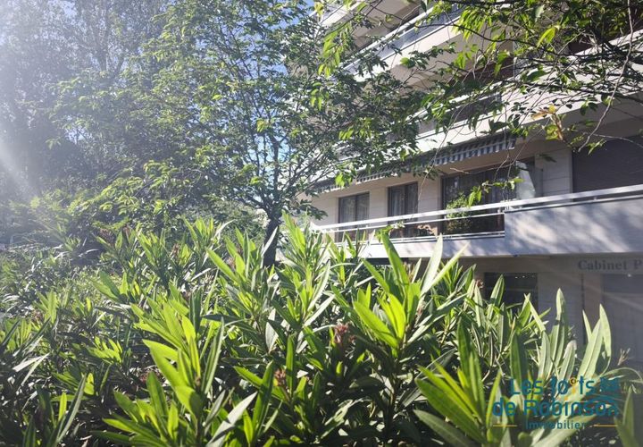 Leilighet i Le Plessis-Robinson, Hauts-de-Seine, Le Plessis-Robinson - € 399 000 | Ref: VA2925-TOITSROBINSON - foto 1