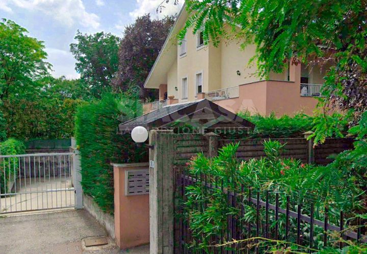 Leilighet i Bernareggio, Monza and Brianza, Bernareggio - € 258 000 | Ref: 3LOC.BERNAREGGIO-IZ258V - foto 1
