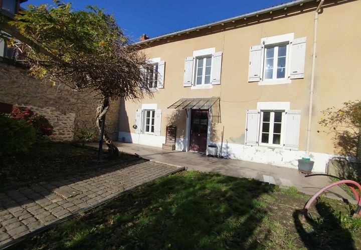 Villa i Limoges, Haute-Vienne, Limoges - € 165.850 | Ref: 3011441956 - foto 1
