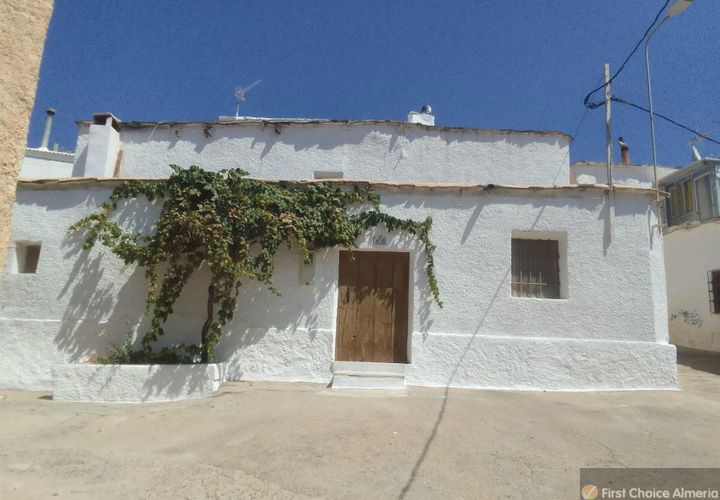 Villa a Gergal, Almeria, Gergal - € 65.000 | Ref: 942-3296 - foto 1