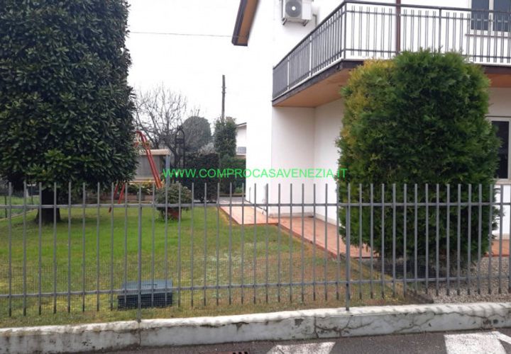 Villa i Casier, Treviso, Casier - € 299 000 | Ref: RC510U - foto 1