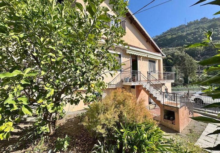 Villa a Vallecrosia, Imperia, Vallecrosia - € 390.000 | Ref: iv1320 - foto 1