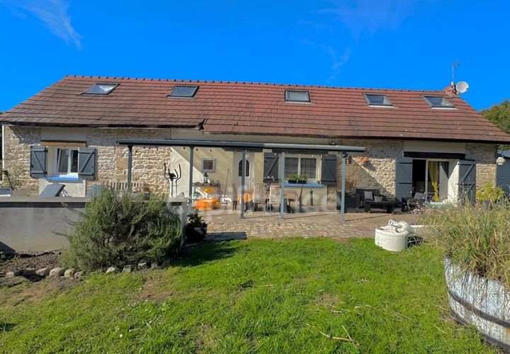 Landejendom i Saint-Vallier, Saone-et-Loire, Saint-Vallier - € 259.500 | Ref: 340931744572 - foto 1