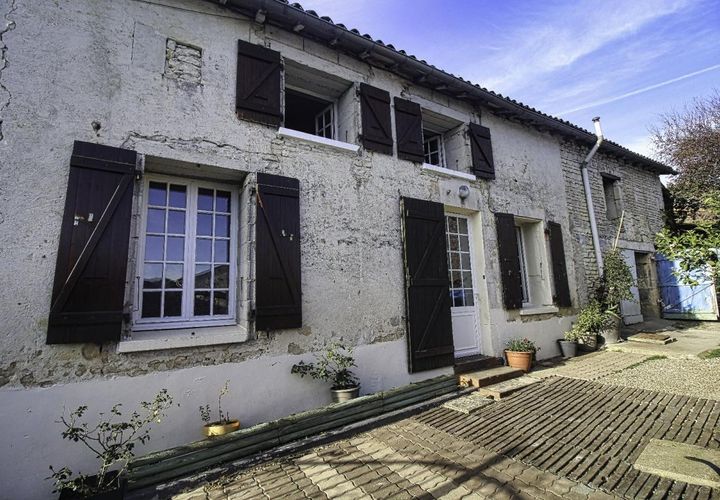 Landsbyhus i Gourvillette, Charente-Maritime, Gourvillette - € 118.995 | Ref: F5182B99BA7B433B - foto 1