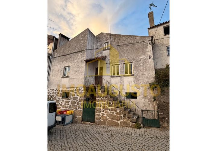 Villa a Celorico da Beira, Guarda, Celorico da Beira - € 36.150 | Ref: CAS_2353 - foto 1