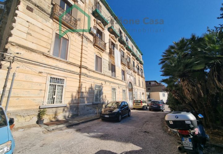 Leilighet i Naples, Naples, Naples - € 144 000 | Ref: Via Tommaso Traetta - foto 1