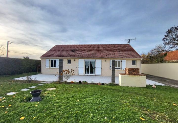 Villa i Sermaises, Loiret, Sermaises - € 245.000 | Ref: 2824UBI - foto 1
