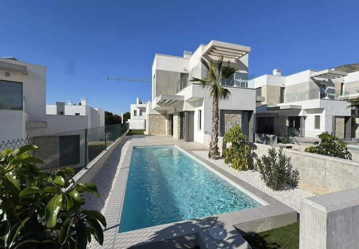 Villa i Finestrat, Alicante, Finestrat - € 899.000 | Ref: LUX5577 - foto 1