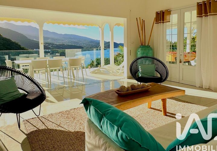 Villa i Bouillante, Guadeloupe, Bouillante - € 1.300.000 | Ref: 58651 - foto 1