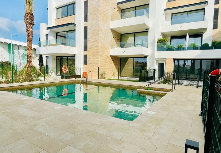Penthouse i Estepona, Malaga, Estepona - € 510 000 | Ref: R5221966 - foto 1