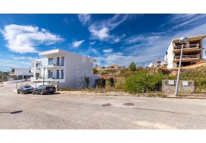 Helårsgrund i Ericeira, Lisbon, Ericeira - € 150.000 | Ref: V18168.1 - foto 1