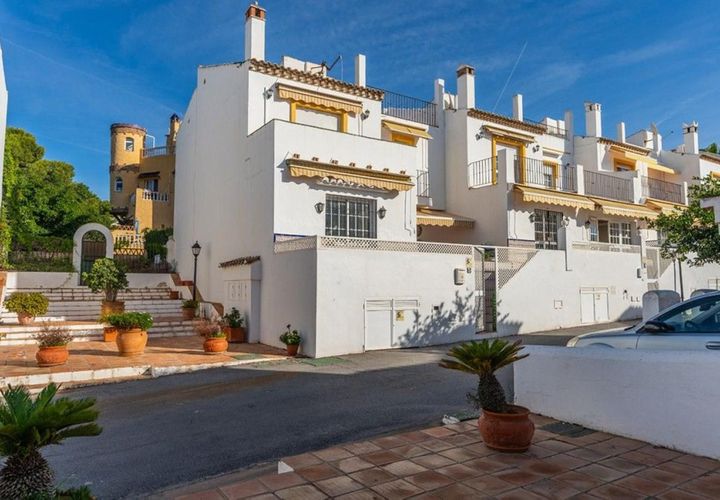 Rækkehus i Costabella, Malaga, Costabella - € 710.000 | Ref: R5228794 - foto 1