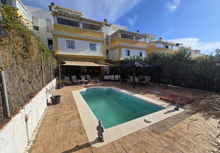 Villa i Calahonda, Malaga, Calahonda - € 699.000 | Ref: R5218183 - foto 1