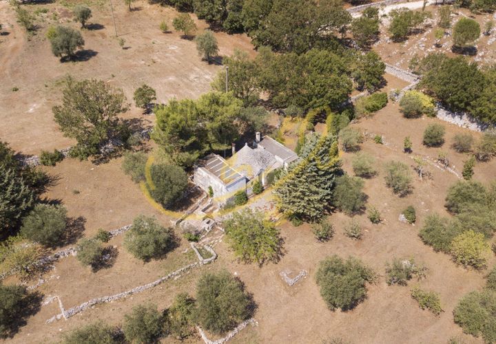 Landejendom i Alberobello, Bari, Alberobello - € 90.000 | Ref: R 331 - foto 1