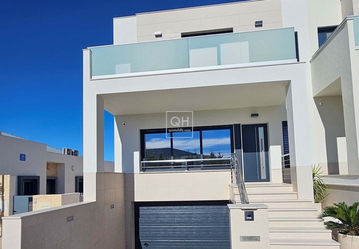 Byhus i Faro, Faro, Faro - € 795.000 | Ref: C200 - foto 1