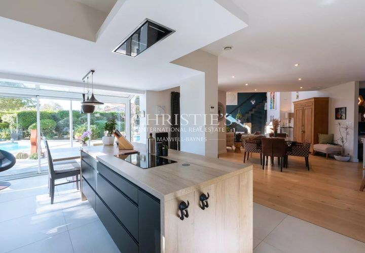 Villa a Cestas, Gironde, Cestas - € 834.750 | Ref: MAB1039 - foto 1