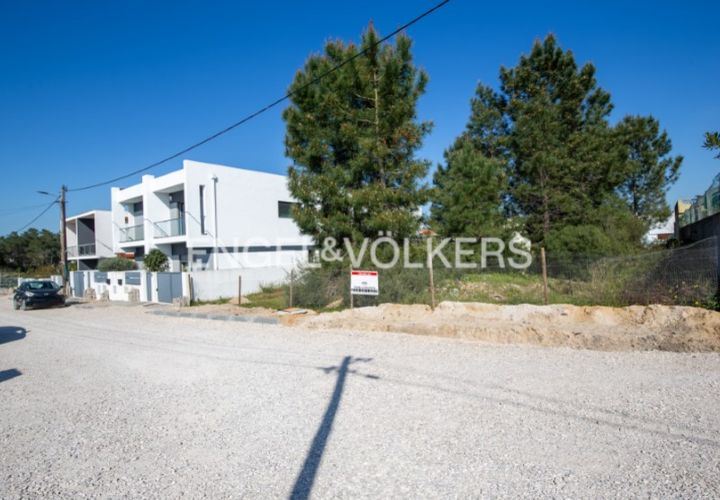 Helårsgrund i Seixal, Setubal, Seixal - € 180.000 | Ref: W-02Z8T6 - foto 1