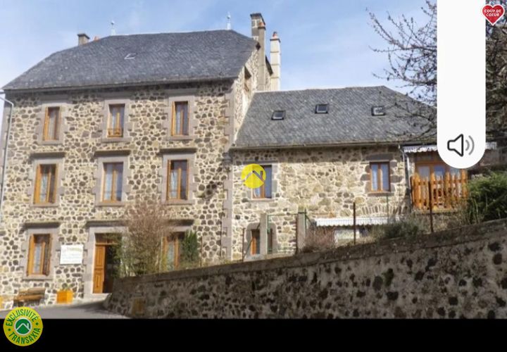 Erhvervsejendom i Massiac, Cantal, Massiac - € 265.000 | Ref: 96CAL110734 - foto 1
