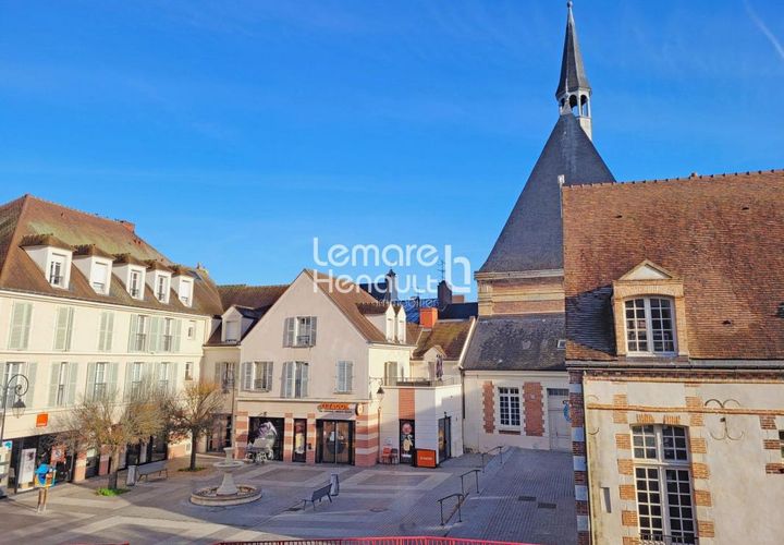 Leilighet i Dreux, Eure-et-Loir, Dreux - € 285 000 | Ref: 51876 - foto 1