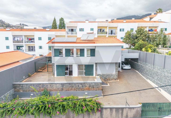 Byhus i Funchal, Madeira, Funchal - € 780.000 | Ref: KWPT-015731 - foto 1