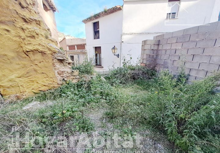 Helårsgrund i Borriol, Castellon, Borriol - € 49.500 | Ref: 120XSL-HON49.OP-B/3716 - foto 1