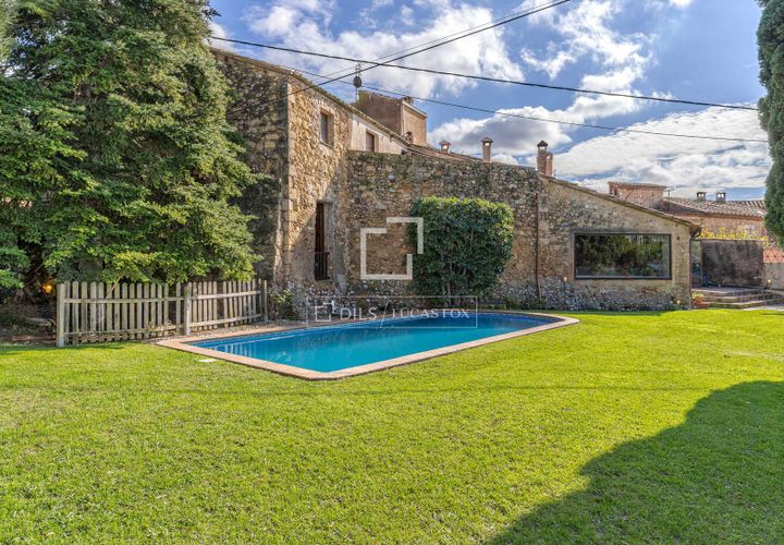 Landejendom i Orriols, Gerona, Orriols - € 710.000 | Ref: GIR64034 - foto 1