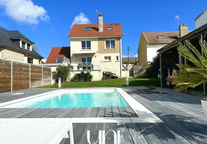 Villa i Ouistreham, Calvados, Ouistreham - € 839.000 | Ref: 7273886 - foto 1