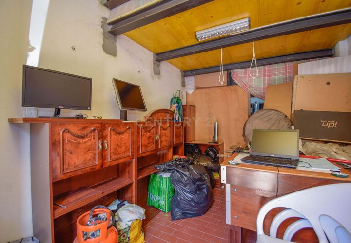 Erhvervsejendom i Queluz, Lisbon, Queluz - € 70.000 | Ref: C0263-01334 - foto 1
