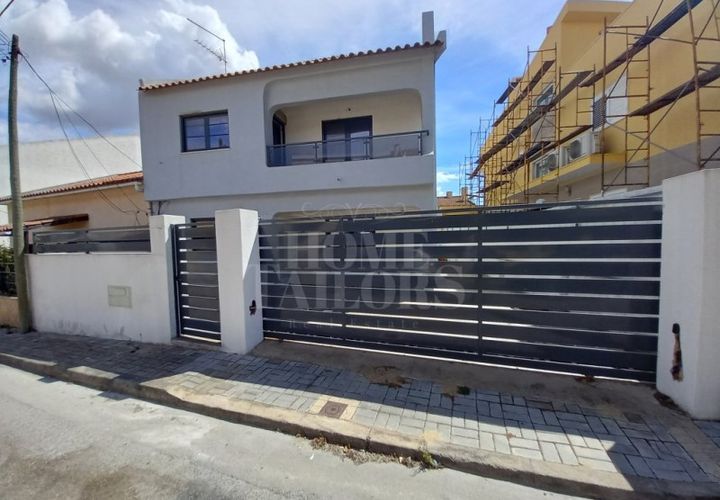 Villa a Amora, Setubal, Amora - € 445.000 | Ref: HT_810337 - foto 1